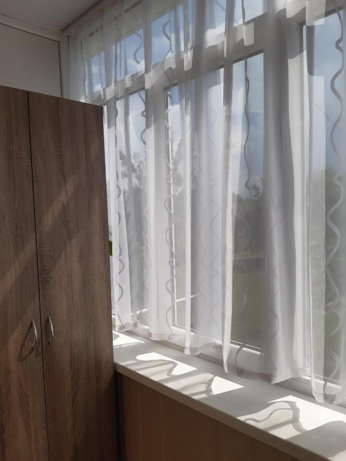 Apartamento Однокімнатна Shepetivka Exterior foto